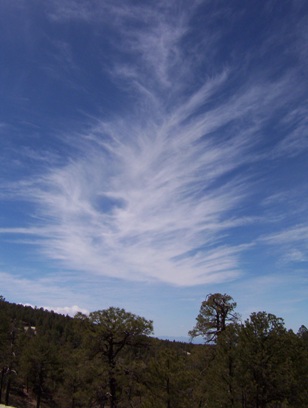 A beautiful cloud formation along Heartbreak Ridge.